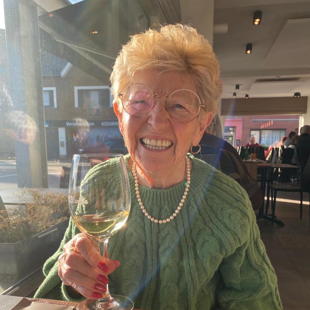 Marguerite Matton uit Oudenburg overleden bij Uitvaartzorg Bentein Pollet Oudenburg