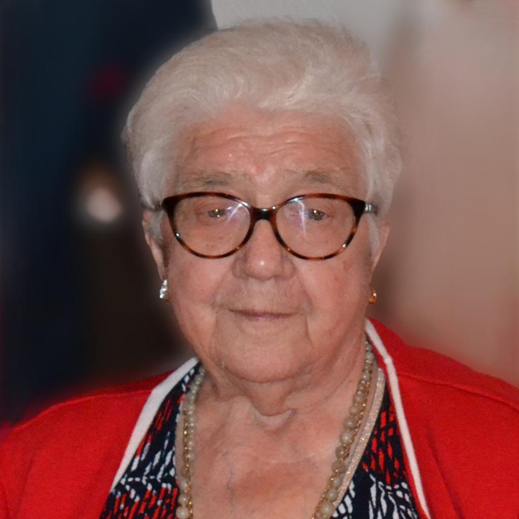 Germaine Vandeputte geboren te Ichtegem overleden te Oostende afscheidsplechtigheid te Oostende door Uitvaartzorg Bentein & Pollet